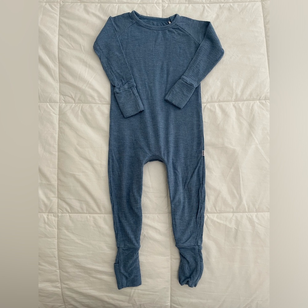 Little Sleepies Crescent zippy
